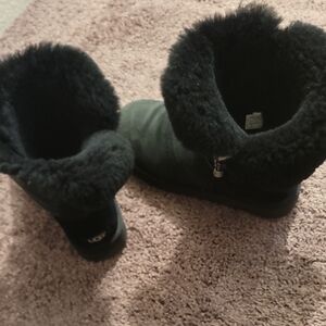 Womens Black Uggs